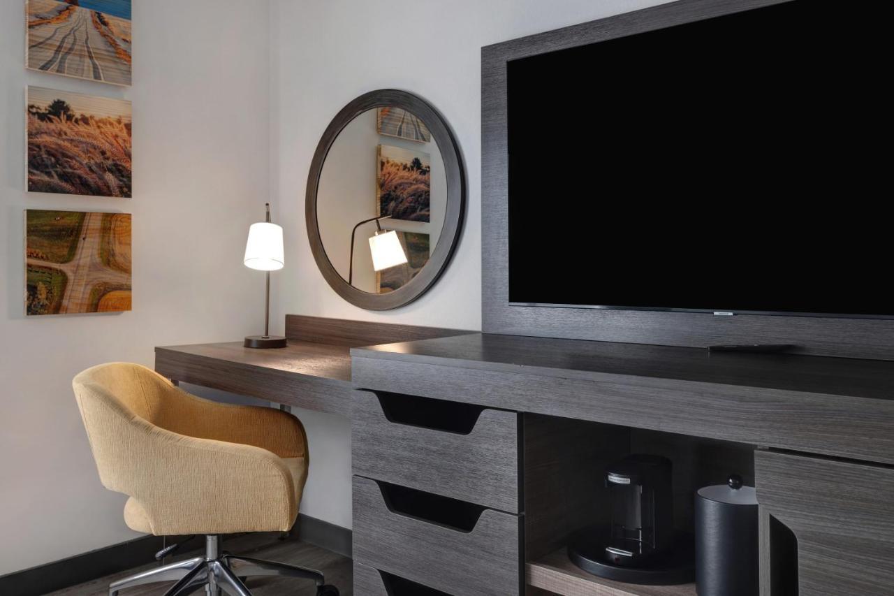 Hampton Inn Chicago Orland Park Exterior foto